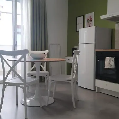 Apartament Casa Di Monique 1 *